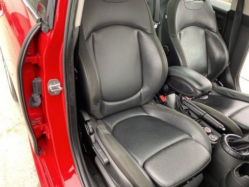 Used 2015 MINI Cooper 4-Door Hardtop image 31