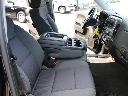 Used 2018 Chevrolet Silverado 1500 LT w/ All Star Edition image 22