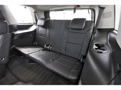 Used 2018 Chevrolet Tahoe LT image 13