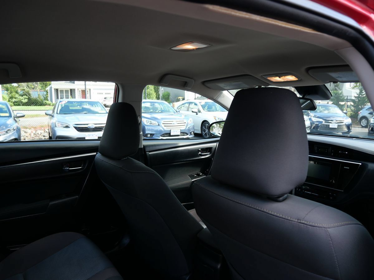 Used 2017 Toyota Corolla LE FWD image 23