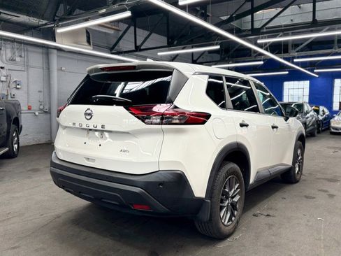 Used 2021 Nissan Rogue S AWD/4WD image 5