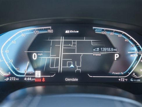 Certified 2023 BMW 530e w/ Convenience Package image 20