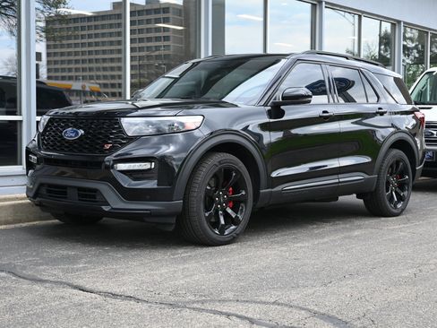 Used 2023 Ford Explorer ST w/ Equipment Group 401A image 1