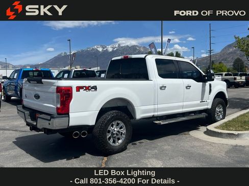 Used 2018 Ford F350 Lariat w/ Chrome Package AWD/4WD image 8