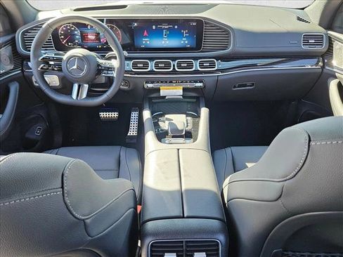 New 2026 Mercedes-Benz GLS 450 4MATIC image 15