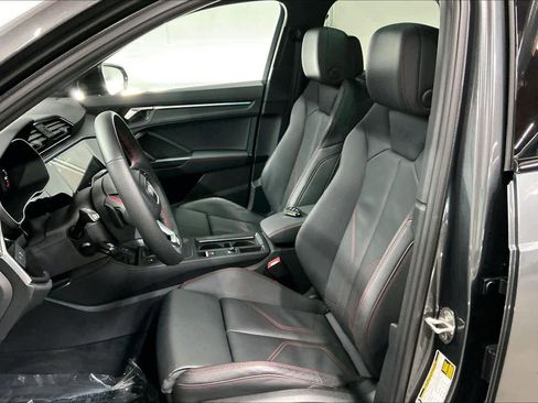 Used 2025 Audi Q3 2.0T Premium Plus w/ Premium Plus Package image 27