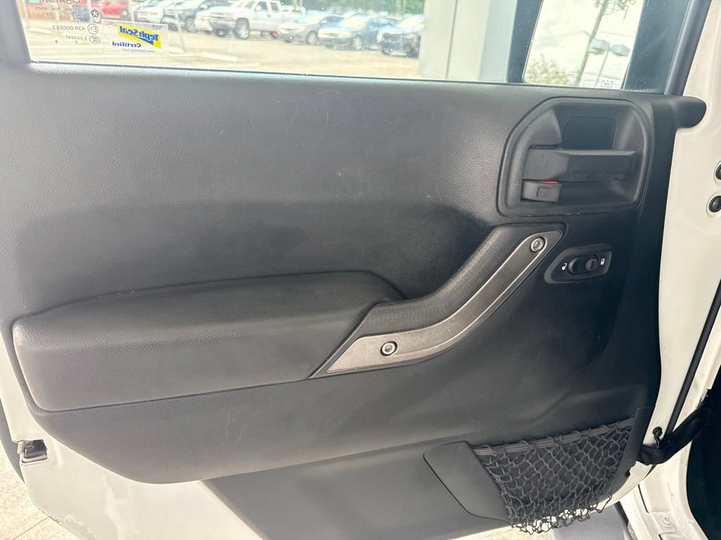 Used 2018 Jeep Wrangler Unlimited Sport S AWD/4WD image 31