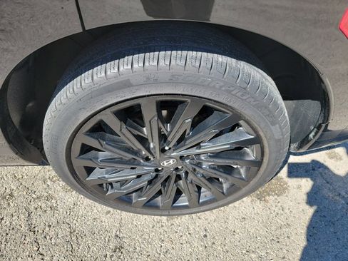 Used 2024 Hyundai Santa Fe Calligraphy image 12