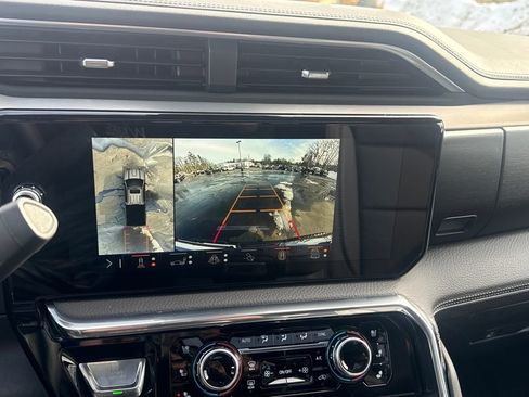 New 2026 GMC Sierra 2500 Denali w/ Denali Reserve Package image 23