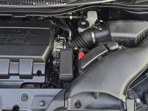 Used 2016 Honda Odyssey SE image 37