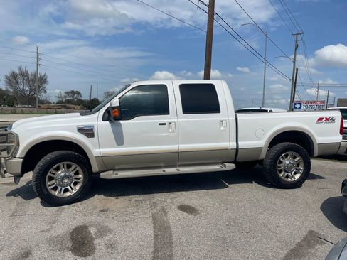 Used 2010 Ford F250 King Ranch AWD/4WD image 4