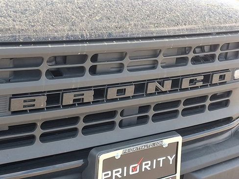 Used 2022 Ford Bronco 4-Door AWD/4WD image 9