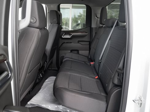 Used 2024 GMC Sierra 1500 Elevation image 27