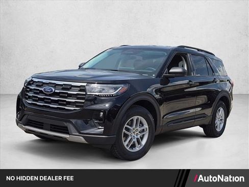 New 2026 Ford Explorer Active w/ Active Comfort Package RWD image 1