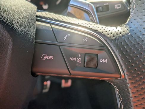 Used 2022 Audi RS Q8 image 17