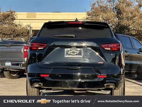 Certified 2024 Chevrolet Blazer RS w/ Driver Confidence II Package image 5