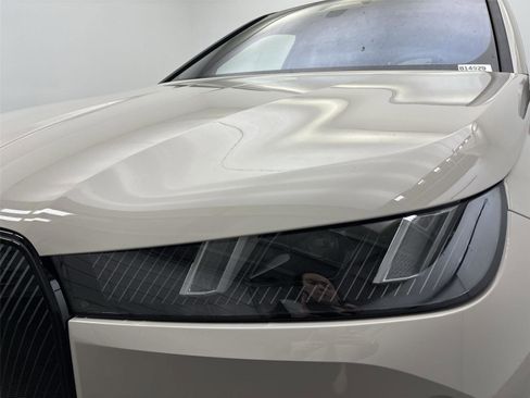 New 2026 BMW iX xDrive45 image 20
