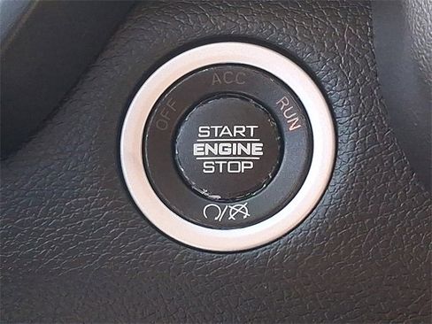 Used 2019 RAM 2500 Big Horn image 22