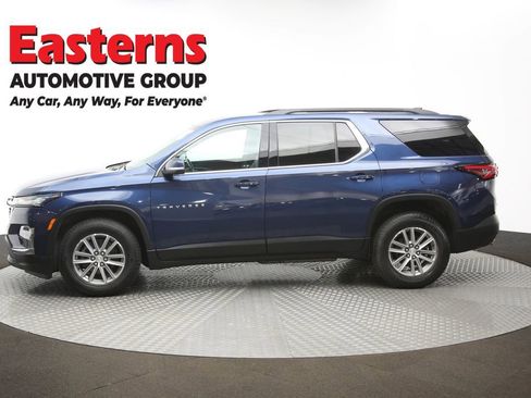 Used 2022 Chevrolet Traverse LT image 60