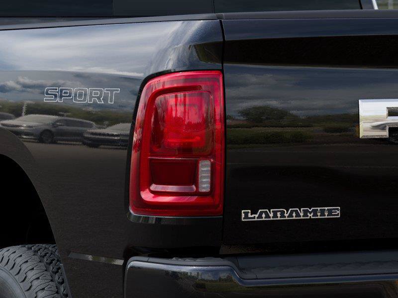 New 2026 RAM 3500 Laramie AWD/4WD image 9