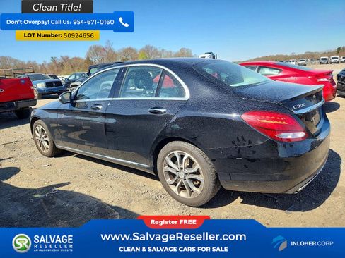Used 2016 Mercedes-Benz C 300 4MATIC Sedan image 3