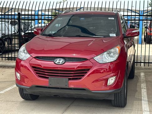 Used 2013 Hyundai Tucson GLS FWD image 1
