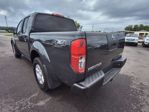 Used 2012 Nissan Frontier SV w/ SV Premium Utility Pkg image 8