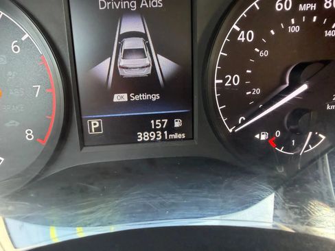 Used 2024 Nissan Altima 2.5 S FWD image 11