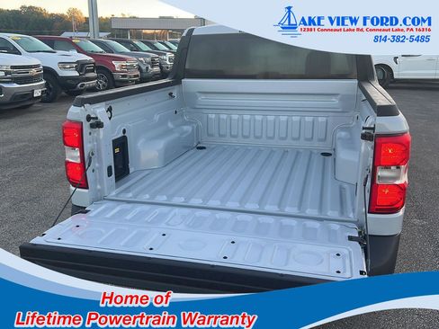 New 2025 Ford Maverick XLT image 8