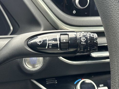 Used 2022 Hyundai Sonata SEL w/ Preferred Accessory Package image 10