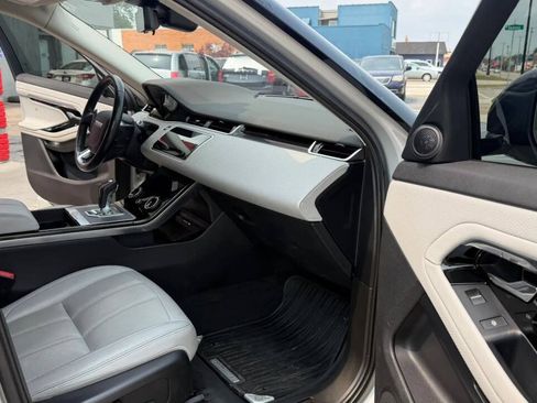 Used 2020 Land Rover Range Rover Evoque S AWD/4WD image 21