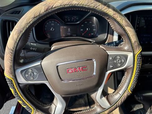 Used 2015 GMC Canyon SLE w/ SLE Convenience Package RWD image 27
