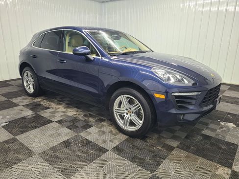 Used 2016 Porsche Macan S image 13