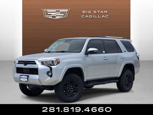 Used 2023 Toyota 4Runner SR5 Premium w/ Moonroof Package AWD/4WD image 1