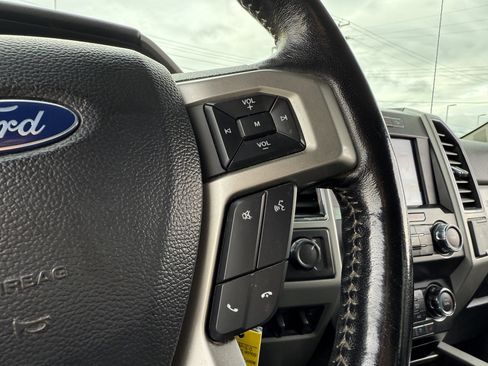 Used 2021 Ford F250 Lariat image 18