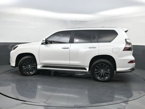 Used 2023 Lexus GX 460 Premium w/ Accessory Package image 45