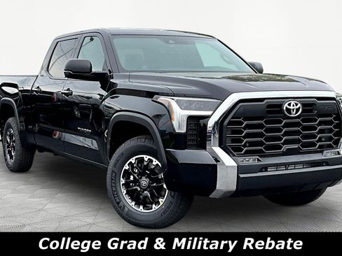 New 2026 Toyota Tundra SR5 AWD/4WD image 3