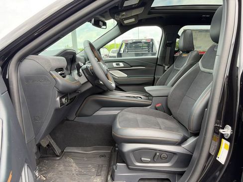 New 2026 Ford Explorer Tremor w/ Tremor Ultimate Package AWD/4WD image 17