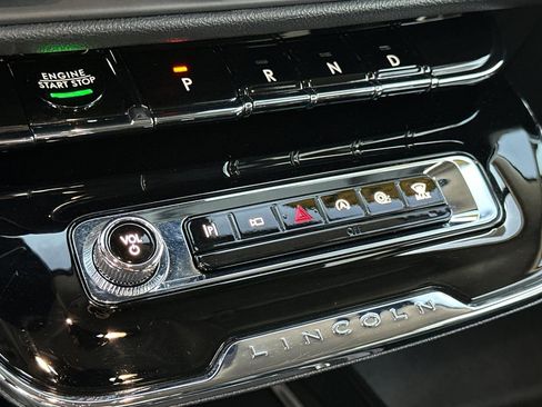 Used 2023 Lincoln Corsair FWD w/ Equipment Group 101A image 20