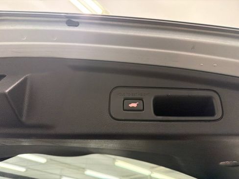Used 2022 Acura MDX w/ Technology Package FWD image 21