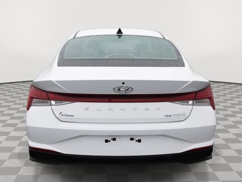 Used 2023 Hyundai Elantra Blue image 6