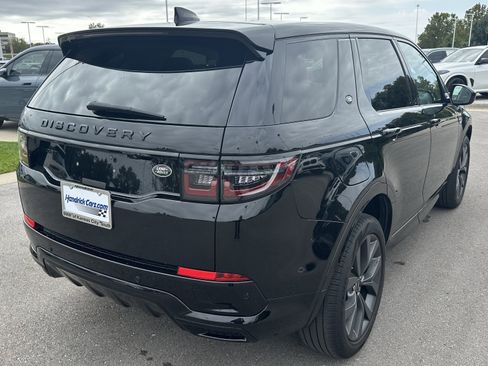 Used 2023 Land Rover Discovery Sport SE R-Dynamic image 10
