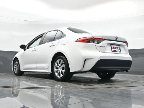 Used 2023 Toyota Corolla LE image 50