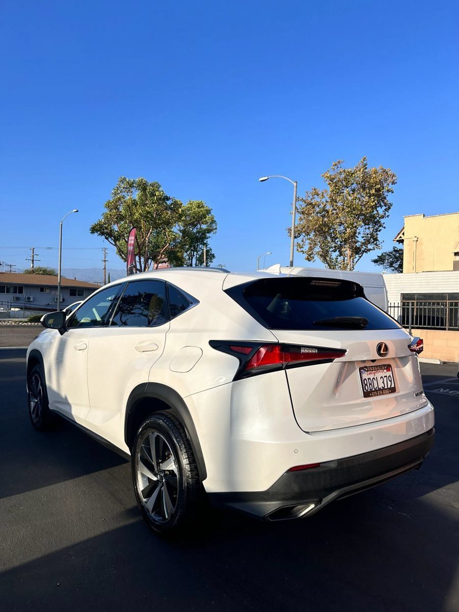 Used 2018 Lexus NX 300 FWD w/ Premium Package image 6