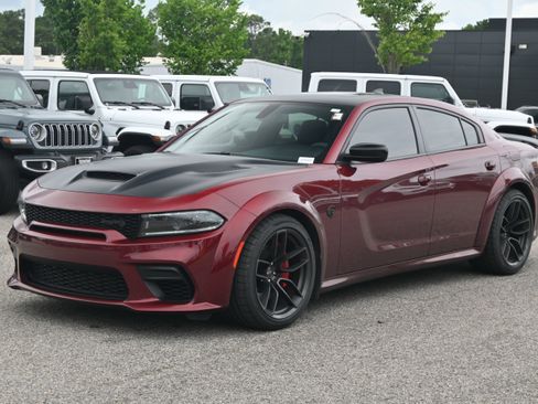 Used 2023 Dodge Charger SRT Hellcat RWD image 5