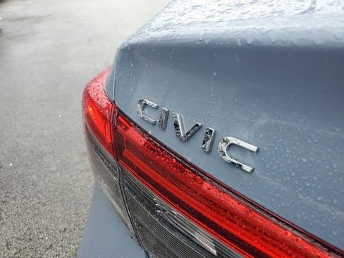 Used 2024 Honda Civic Touring image 12