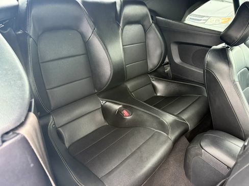 Used 2021 Ford Mustang Premium RWD image 19