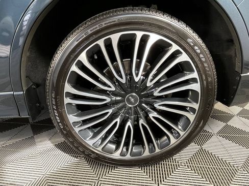 Used 2021 Lincoln Aviator Black Label w/ Dynamic Handling Package AWD/4WD image 14