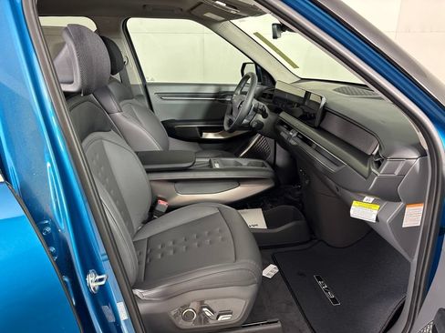 New 2026 Kia EV9 Wind AWD/4WD image 17