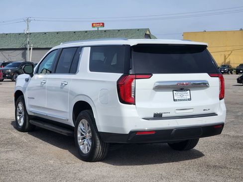 Used 2024 GMC Yukon XL SLT image 7